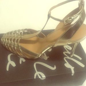 Gold T-Straps beautiful high heels!!!!!